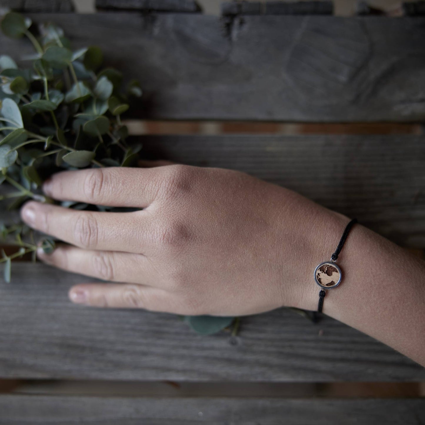 Armband "Weltkugel" Holz Buche